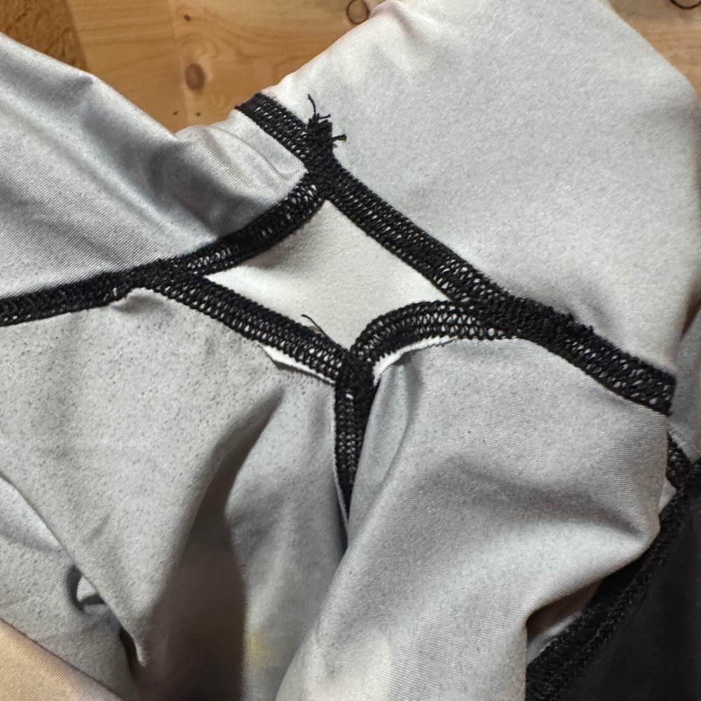 Teeki Daisy Yoga Leggings Black Small Eco Friendly Activewear Comfortable - Picture 7 of 7